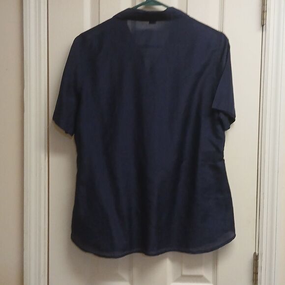 COLDWATER CREEK SEMI SHEER Navy Blue Short Sleeve Blouse Size M (10-12) - Picture 6 of 10